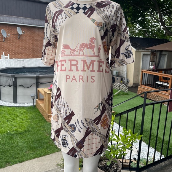 Short dress - Picture 5 of 5